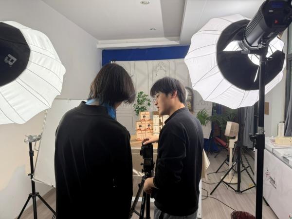 "C:\Users\gy111\Desktop\3(1)600.jpg"